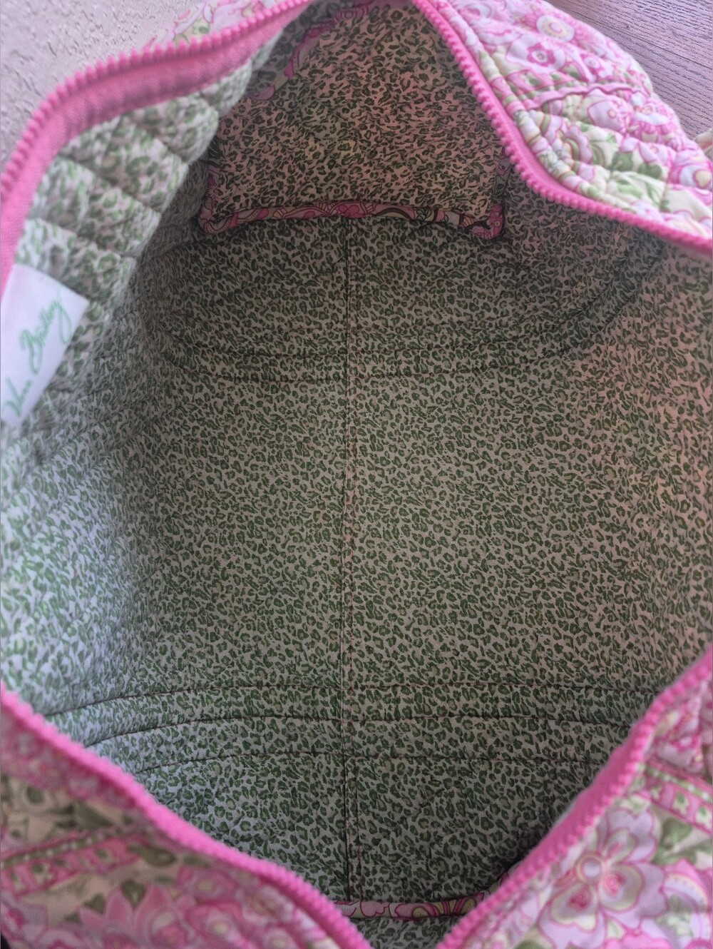 Vera Bradley Petal Pink Medium Sized Travel Duffle Bag - Picture 4 of 6